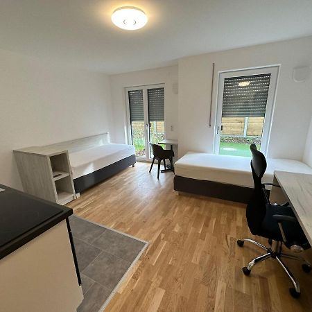 1 Zimmer Studioapartment Mit Bis Zu 2 Einzelbetten In Der Land Of Living ケールハイム エクステリア 写真